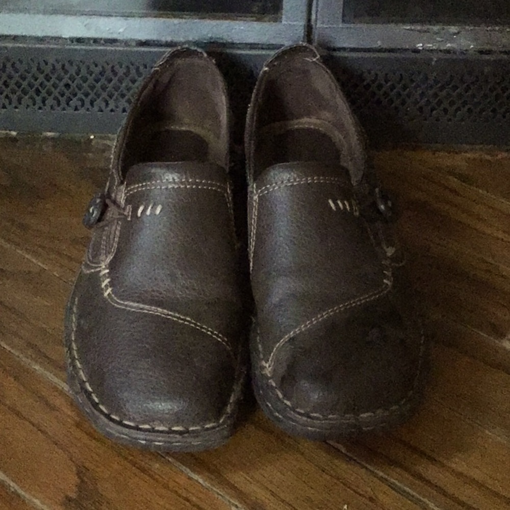 Women’s Shoes